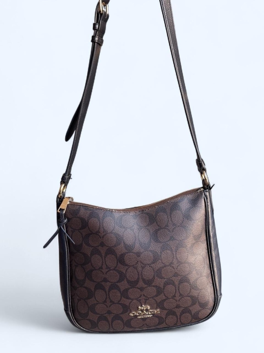 2000s Coach Ellie File Signature Jacquard Canvas Crossbody w/ Gold Hardware
